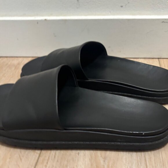 Alexander Wang x H&M Black Leather Slides - 10 - Picture 4 of 13